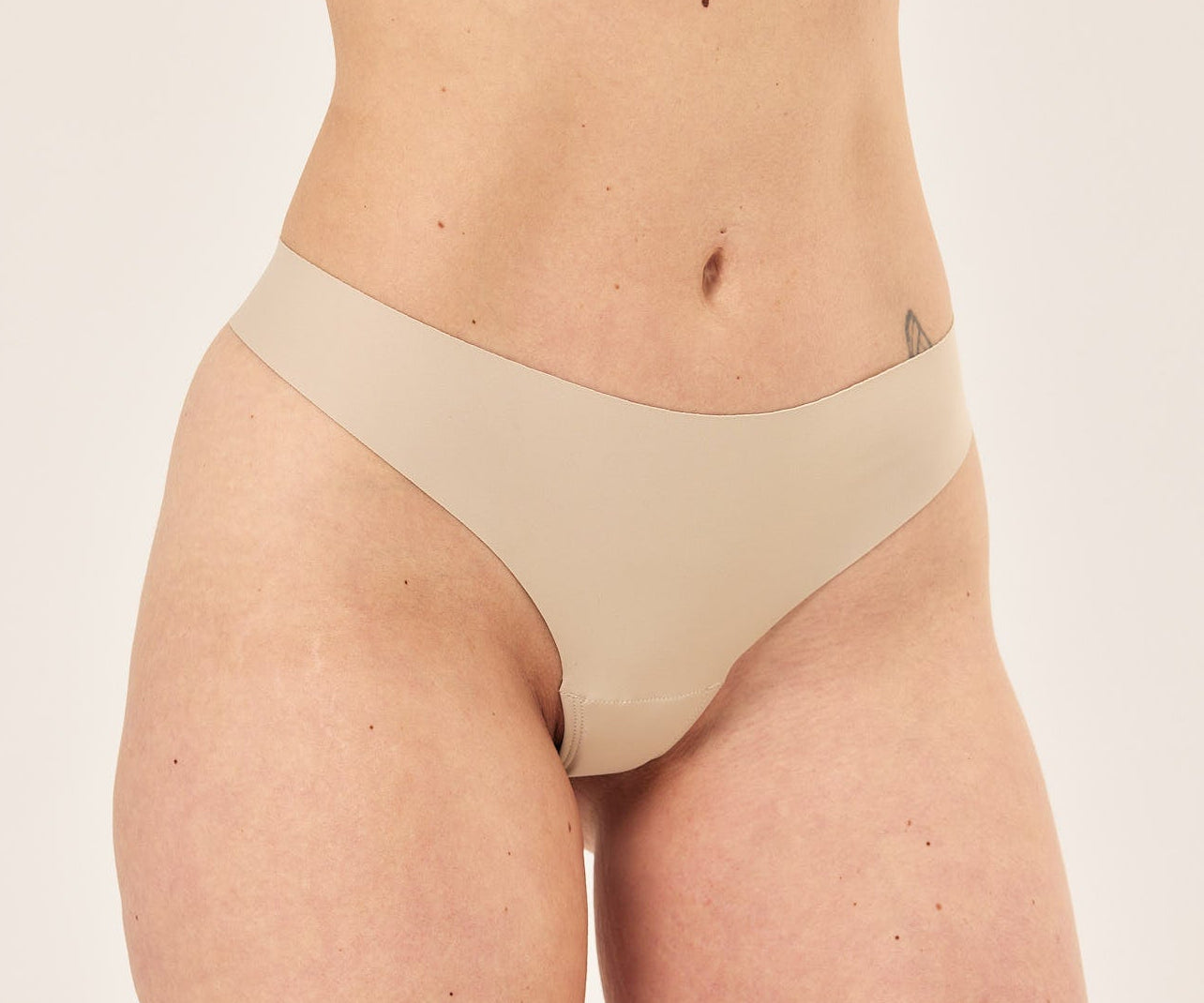Essential Seamless Mid-Rise 3 Pack